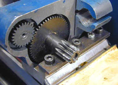 carriage_gears=.jpg (41348 bytes)